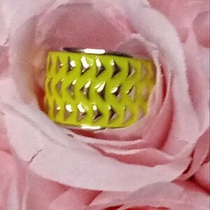 Lia Sophia size 8 Enamel Ring